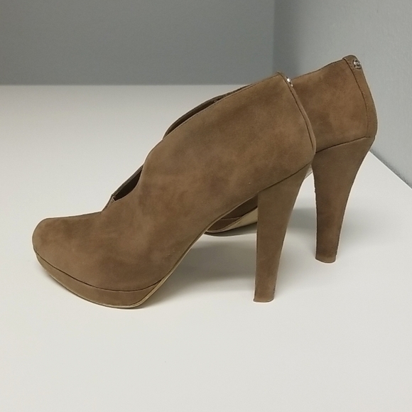 MICHAEL KORS suede booties - Picture 14 of 16